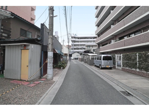 メディウス大宮 前面道路