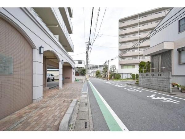 ミオカステーロ朝霞 前面道路