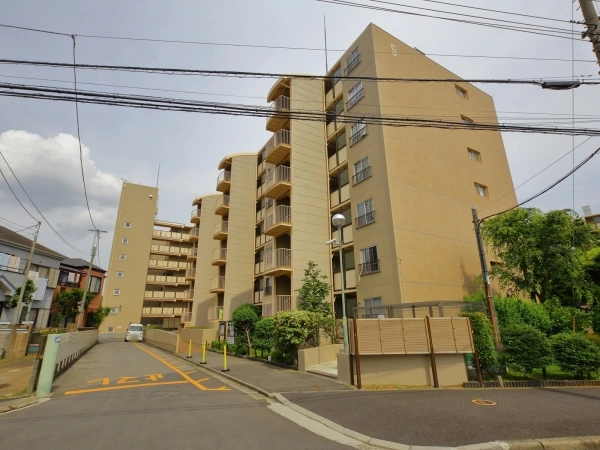 コープ野村夏見 外観