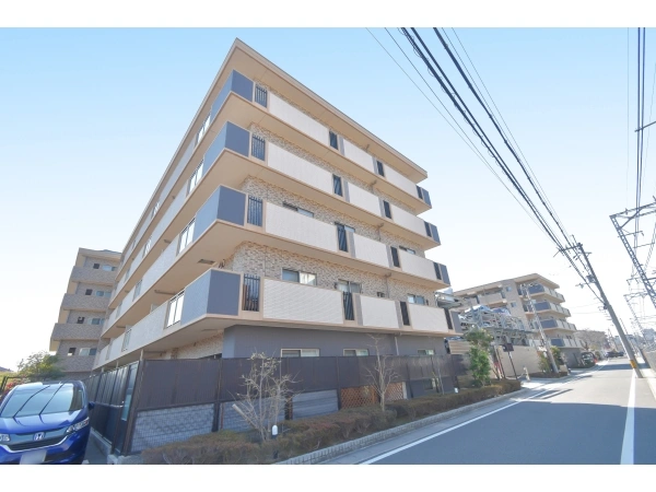 パデシオン桃山南口駅前 外観