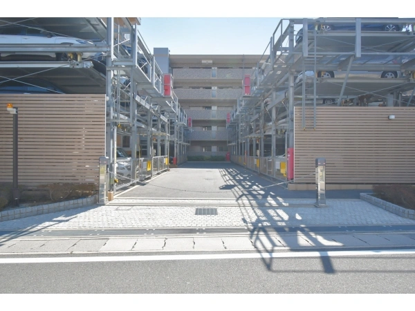 パデシオン桃山南口駅前 駐車場
