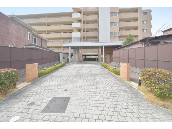ネバーランド西京極 外観