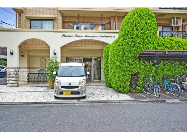 フローレンスパレス多摩川宿河原 エントランス