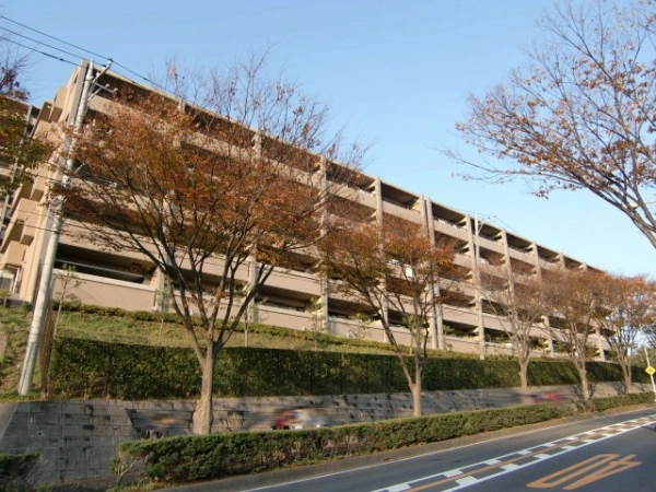 コスモシティ能見台七番館・八番館 外観