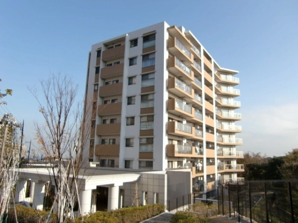 シティ能見台つどいの街（九番館-十番館） 外観