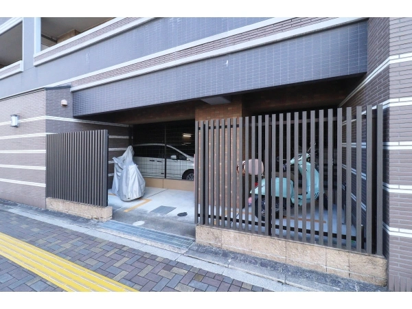 パデシオン西大路御池駅前 バイク置場