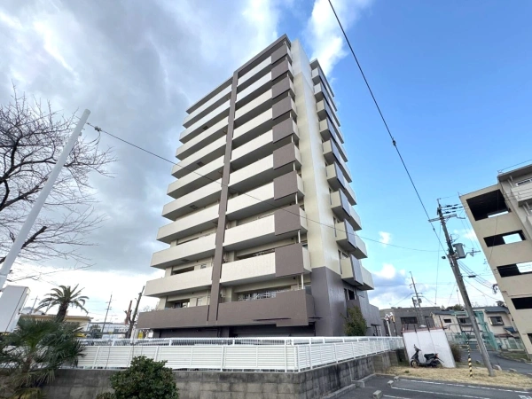ユニ・アルス　ジーサイドプレジオ 外観