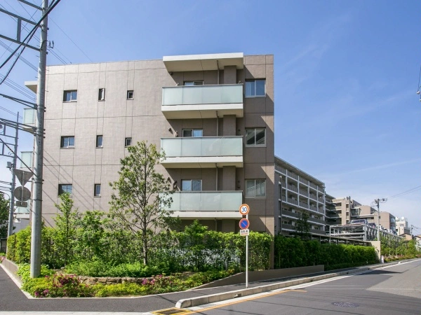 シャリエ朝霞 外観