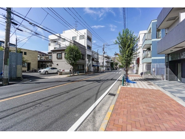 マキシヴ梅島 前面道路