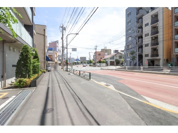 ルネサンス小岩ブライトアリーナ 前面道路