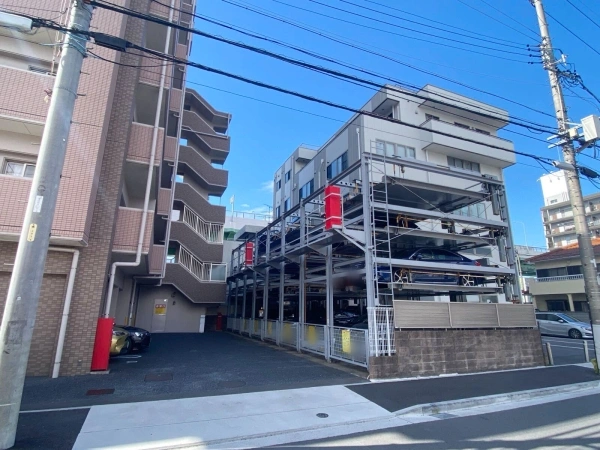 カルティア黒川 駐車場