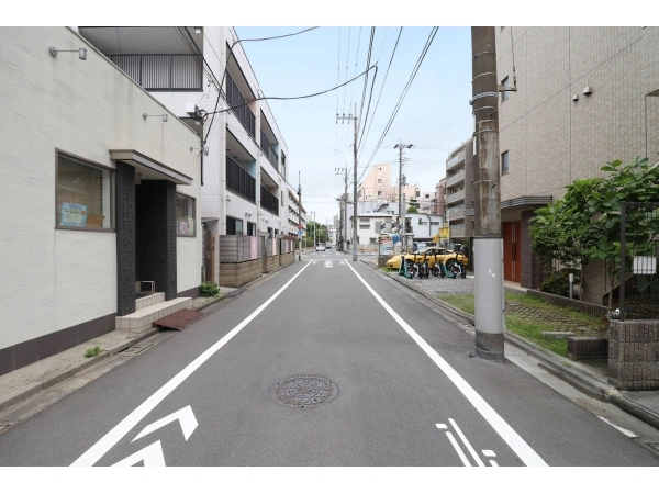 アクサス東京イーストガーデン 前面道路