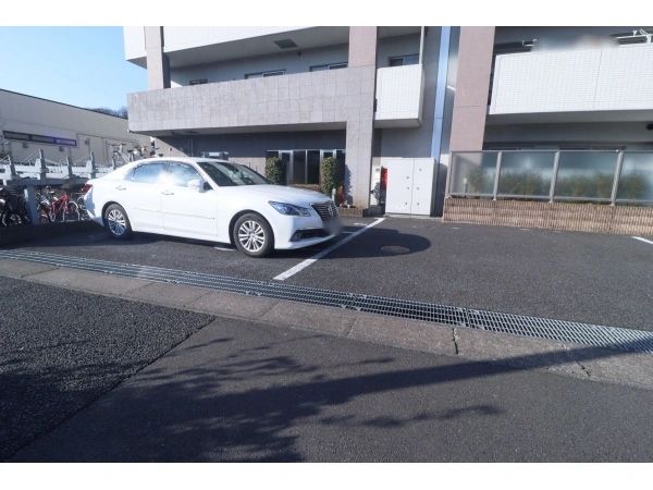 サンクレイドル八王子みなみ野 駐車場