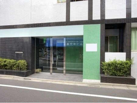 エルフラット新富町 