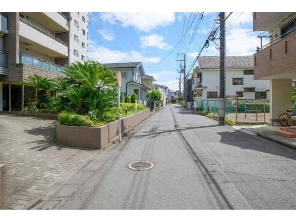 ガーデンホーム西国分寺 前面道路