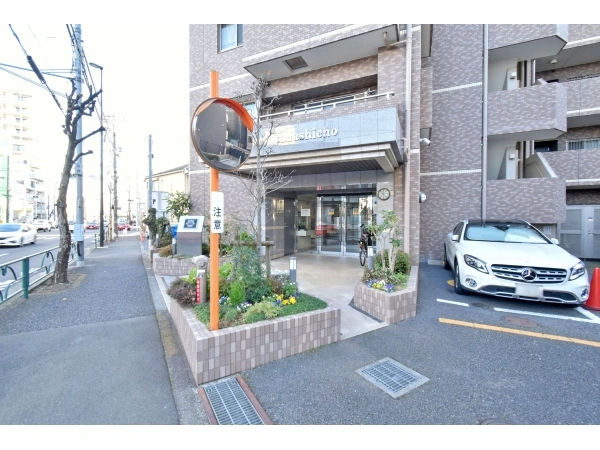 センチュリー田無町 アプローチ