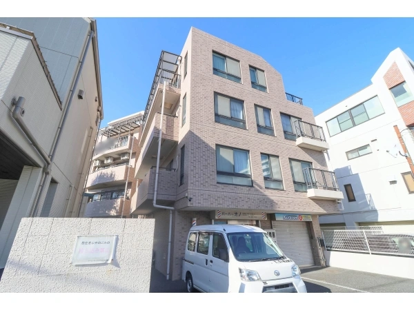アール・ケープラザ本牧 外観