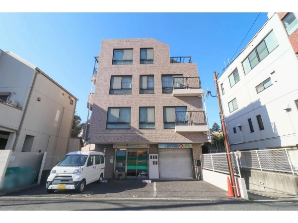 アール・ケープラザ本牧 外観