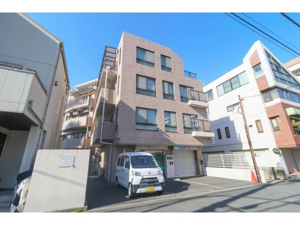 アール・ケープラザ本牧 外観