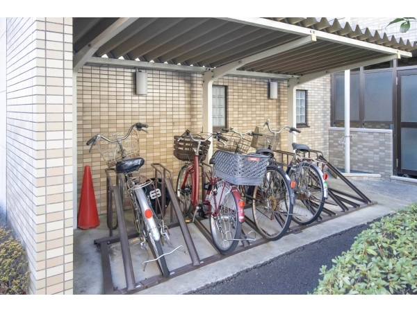 鴨居第2ローヤルコーポ 駐輪場