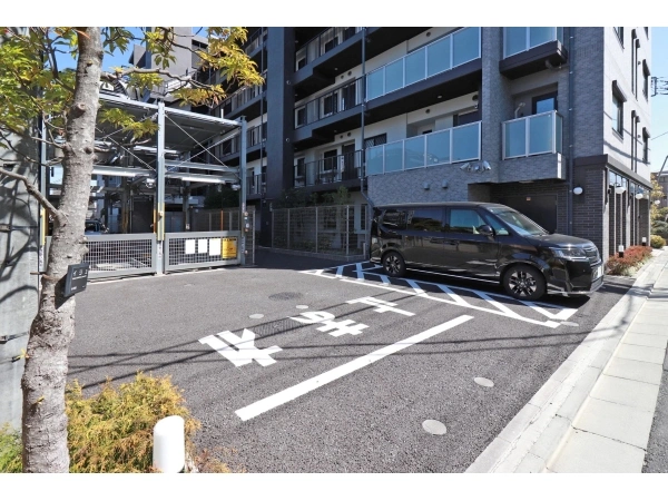 グロ－ベル　ザ・中浦和日向ノ杜 駐車場