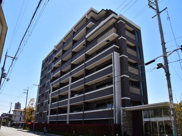 ライオンズ西宮北口室川町 外観