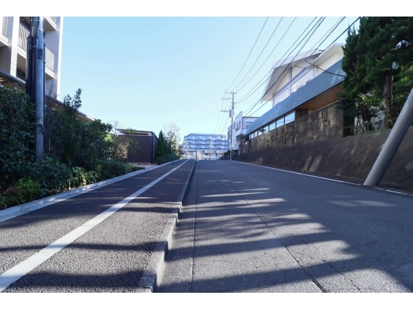 デュオセーヌ相模原上溝駅前 前面道路