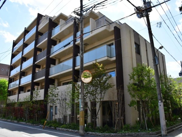 パークホームズ甲子園口 外観