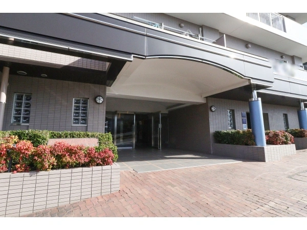 シティホームズ東戸塚 エントランス