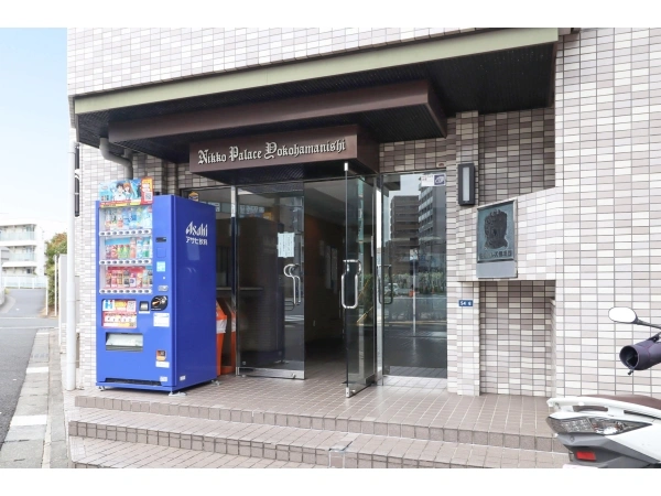 日興パレス横浜西 エントランス
