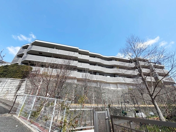 甲陽園ヒルズ 外観