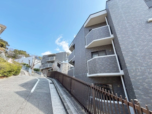 甲陽園ヒルズ 外観