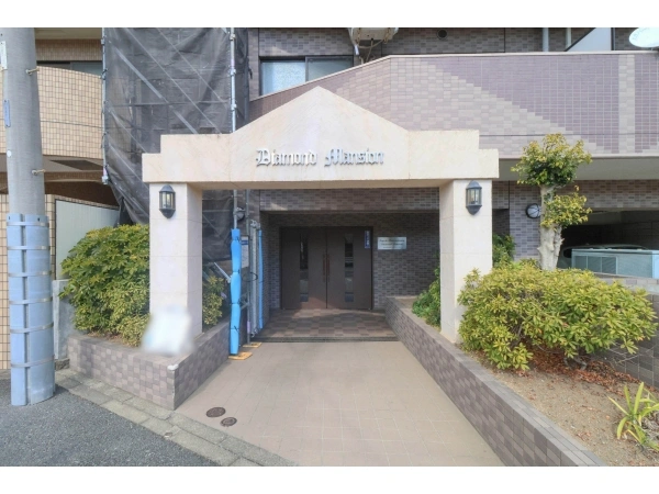 根岸森林公園ダイヤモンドマンション エントランス