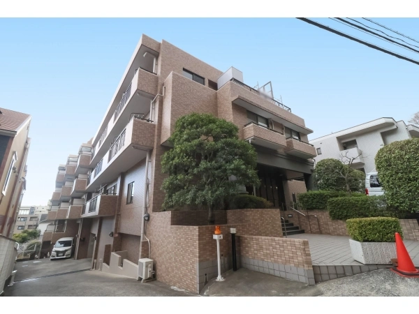 マートルコート横浜根岸 外観