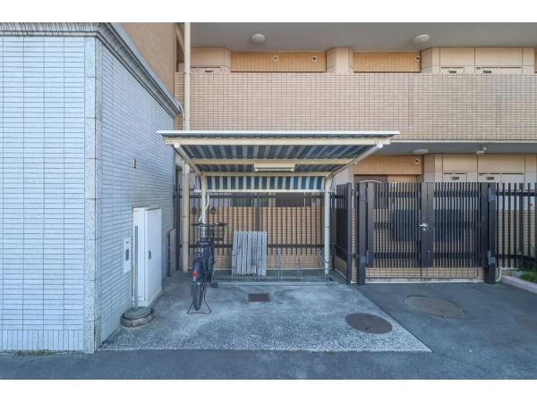 プライム本牧 駐輪場
