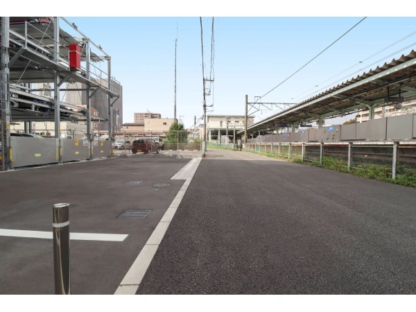 ガーラ・レジデンス相模大塚駅前 前面道路