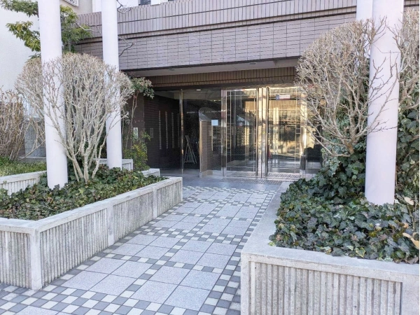 パレステージ伊丹宮ノ前 エントランス