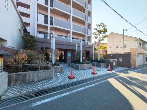 パレステージ伊丹宮ノ前 アプローチ