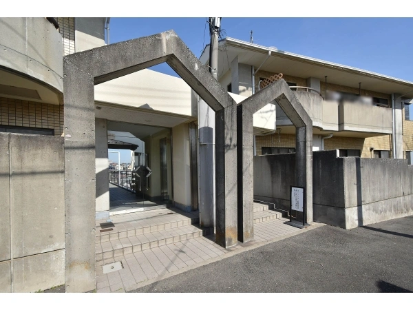 エクセル弘明寺 エントランス