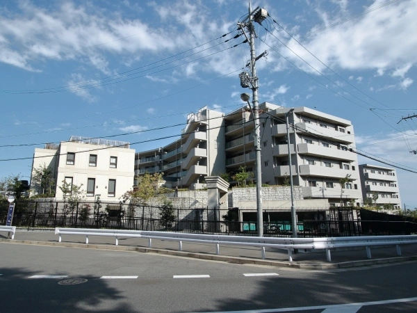 エスリード西宮甲陽園 外観