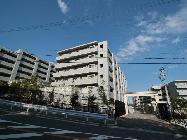 エスリード西宮甲陽園 外観