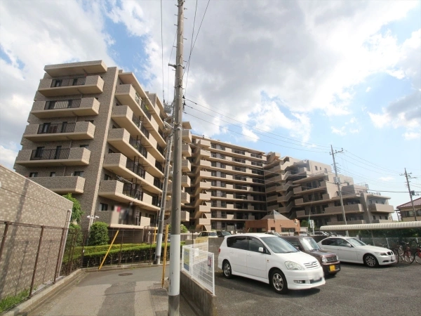 ソフィア所沢・輝きの邸園 外観