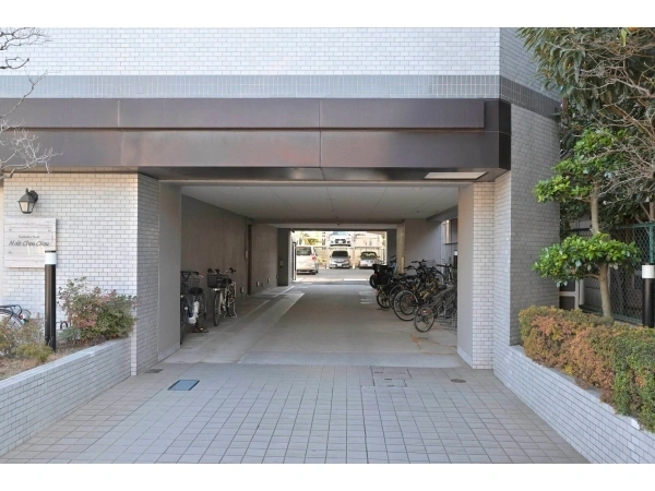 ワコーレ川崎II 駐車場