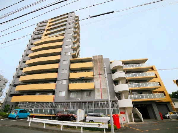 小田急コアロード座間駅前タワー 外観