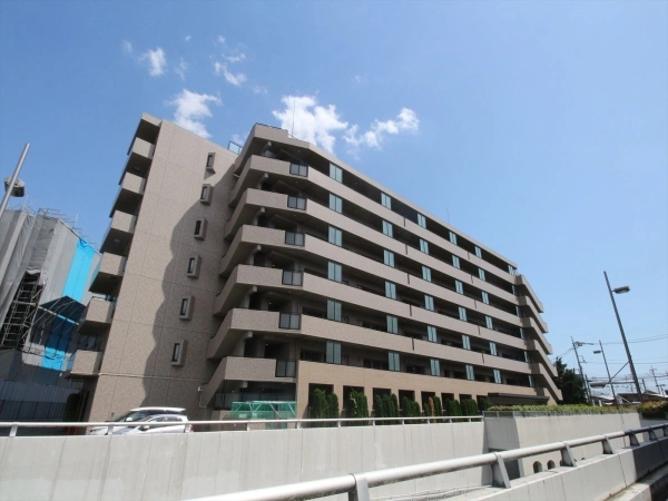 サーパス新所沢弥生町 外観