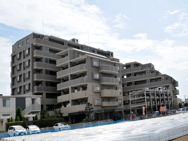 ベルポート朝霞・五番館 外観