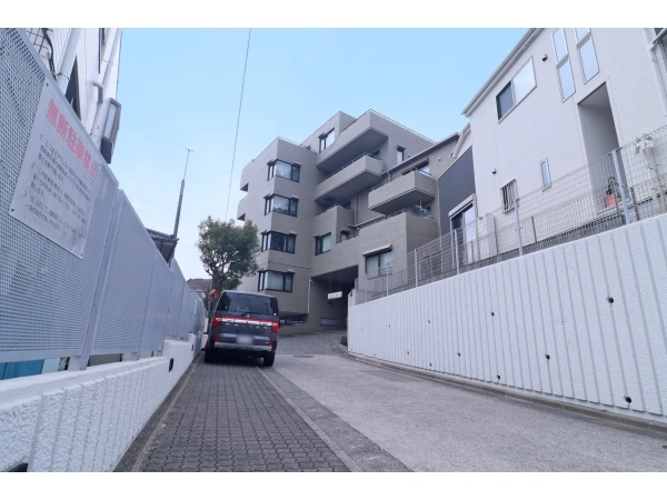 モアクレスト宮前平 外観