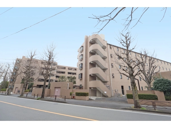 ベルグ グランデ鷺沼 外観