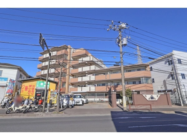 サンクレイドル新川崎 前面道路