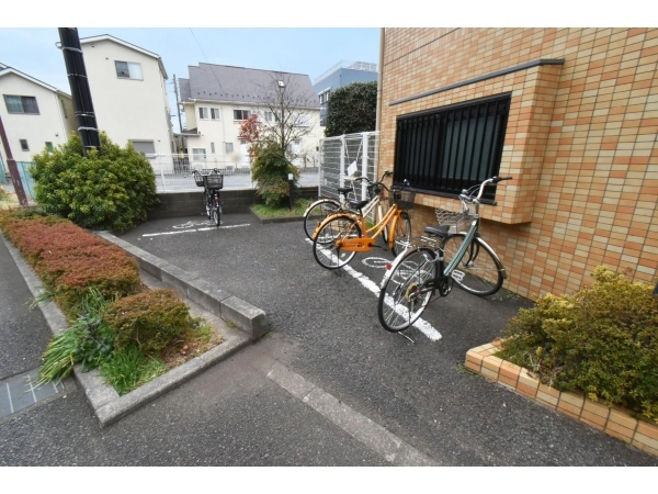 ダイアパレス町田 駐輪場